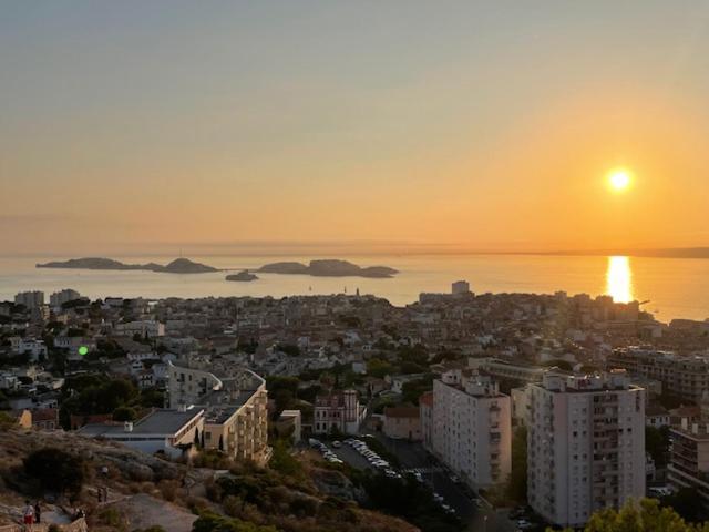 Suite Sur La Mer Marseille Corniche Exterior foto